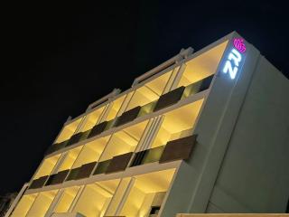 فيصل سويت للاجنحه الفندقيهRiN - Riade - 7