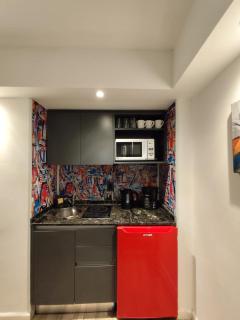 Moderno y cómodo monoambiente céntrico con amenities y SEGURIDAD 24hs - Córdova - 1