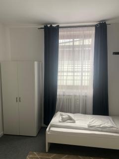 GoldStar Apartment-ganze Ferienwohnung Hannover-Sarstedt - Sarstedt - 9