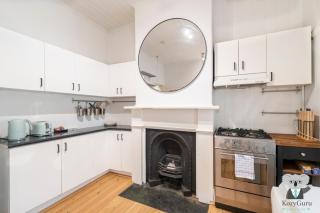 KozyGuru | Balmain | Charming 3 Room cottage - Sydney - 8