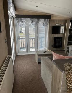 caravan to let - Ingoldmells - 1