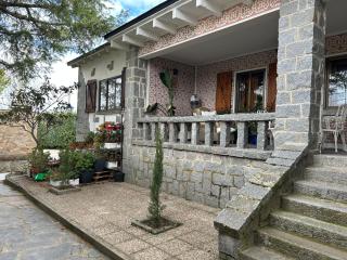 Villa Aurelia - Casa de campo con jardín y piscina entre Madrid y Segovia - 9