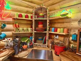 Mountain Retreat with private hot tub Close to Zion - Orderville - 3