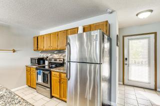 Lakefront Osage Beach Condo with Balcony and Pool - 3