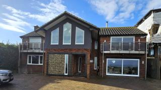 Beachfront House W Heated Pool & Sea Views - Kingsgate - 9
