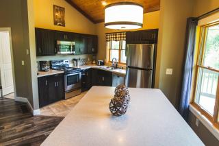 Lakeview - by The Chalets - Logan - 9
