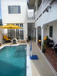 HCeas Villa Compound is 5 minutes from the airport and beaches - Bon Accord - 5