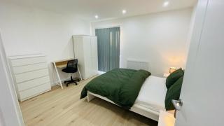 FlexiLux Stays - Luxury Brand New Apt L1B233 - 8