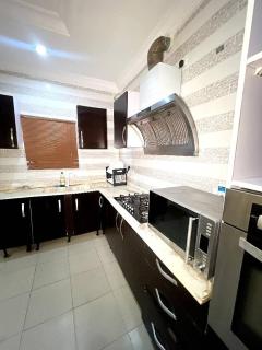 luxury 2 bedroom apt in Lekki - Lekki - 7
