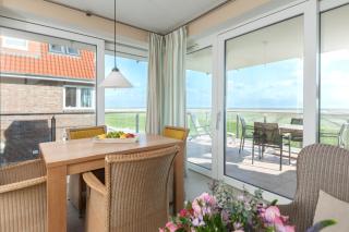 Friesenrose - mit Wattblick - Juist - 7
