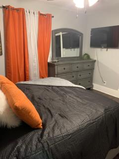 Inviting 3 bedroom home with all the amenities - Nevada - 4