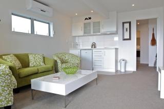 Kokomo Retreat - Russell - 3