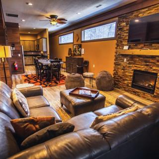 Rockhouse - by The Chalets - Logan - 9