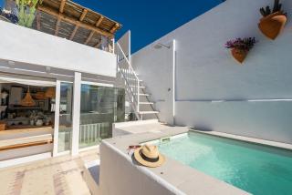 La Perla del Pueblo - 4-Bed Retreat - Pool & Sea Views - Almuñécar - 2