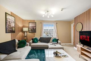 The Penthouse on Bristols Iconic Harbourside - 2