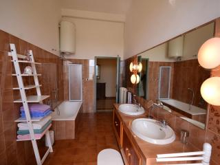 Holiday Home in Tuscany with Pool & Hills View - Montefiridolfi - 4