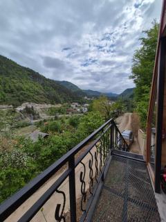 Guest House Okropilauri - 3