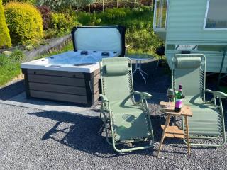Fabulous Hot Tub with Views! - Llanfair Caereinion - 7