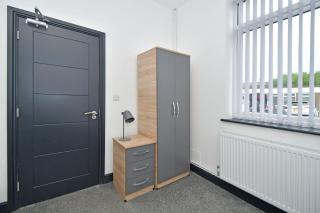 Townhouse at 34 Mayer Street Stoke - 8