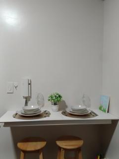 Cozy & Stylish Staycation and Netflix - WiFi and Pool - Manila - 2