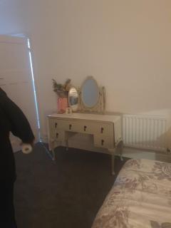 Walton Avenue - 0