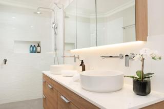 Newly finished with modern fittings and nice open spaces - Brisbane - 5
