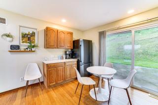 Watch the Sunrise at this Quaint Lake-View Cottage - 1