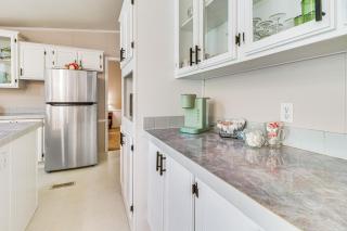4 Mi to Norfork Lake Country Stay with Farm Views! - Elizabeth - 3