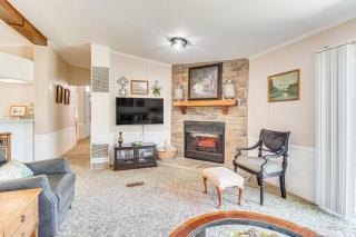 4 Mi to Norfork Lake Country Stay with Farm Views! - Elizabeth - 6