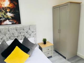 Cosy ground floor Apartment-Free Parking - Manchester - 9