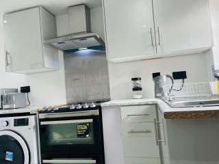 Cosy ground floor Apartment-Free Parking - Manchester - 3