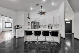 Relaxing Family Retreat in the Heart of Sebastian home - Sebastian - 6