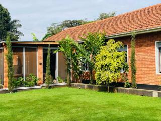 A Modern Fully Furnished 5Bedroom House In Rubaga Kampala For Rent - Kampala - 5