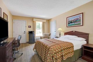 Baymont by Wyndham Smithfield - Smithfield - 9