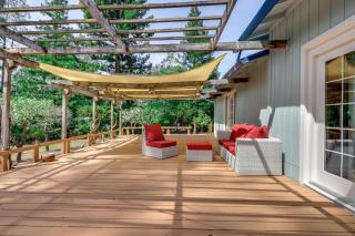 Pool and Deck Wine Country Hideaway in Middletown! - Middletown - 9