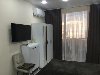 Twin - Batumi - 5