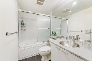 Stellar 3 Bedroom Duplex Downtown - Perfect Location - Vancouver - 0