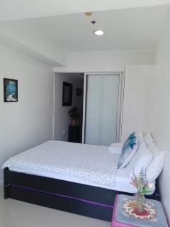 Staycation at SM Bicutan - Manila - 6
