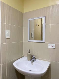 The Grass Residences T4 - 1BR Unit by J&T - Manila - 3