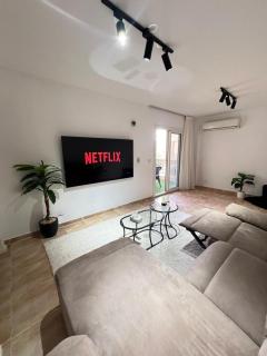 Cozy luxe modern furnished apartment in Madinaty - New cairo - 0