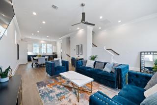 Luxury DT Condo, Game Room! - Houston - 0