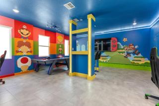 Super 8BR Resort Pool Vacation Home Near Disney - 2