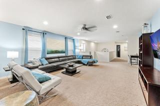 7BR Family Friendly Resort Pool Home Near Disney - 2