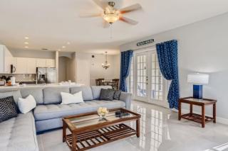 The Marvel Mansion 5BR Pool Home Near Disney World - 5