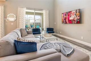 The Minions Mansion 6br Resort Pool Home By Disney - 3