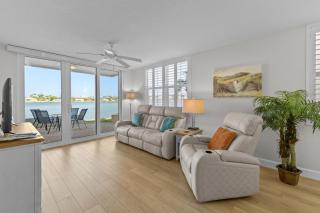 Waterfront Bliss at Bahia Vista 15 Stunning Bay Views - Tierra Verde - 9