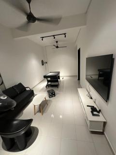 Ground floor Town house with free parking - Kulai - 0