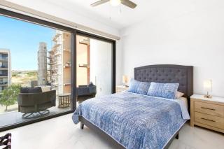 Walk to the beach, great location - Cabo San Lucas - 8
