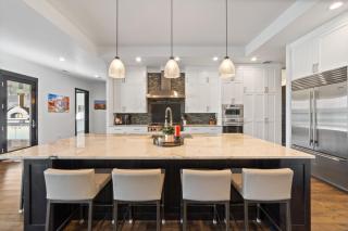 Luxurious Executive Home in Quiet Residential Neighborhood - Moab - 3