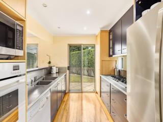 1Min to Mall 3Beds Family Retreat at Sunnybank - Brisbane - 2